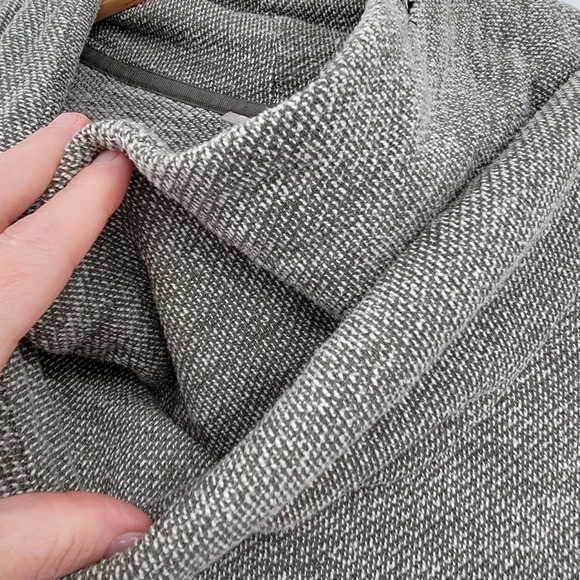 Bench Women's Breeze Overhead Space Dyed Cowl Neck Sweatshirt Size Large - Picture 8 of 13